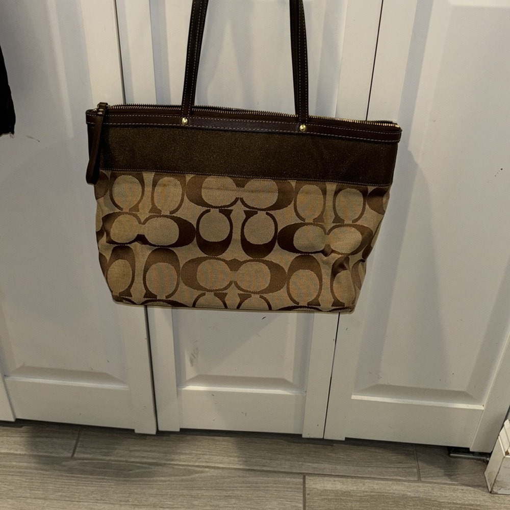 Coach bag - Picture 2 of 7
